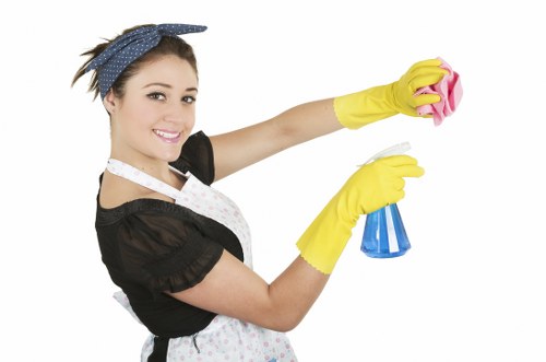 Local Richmond floor cleaning service for residential interiors